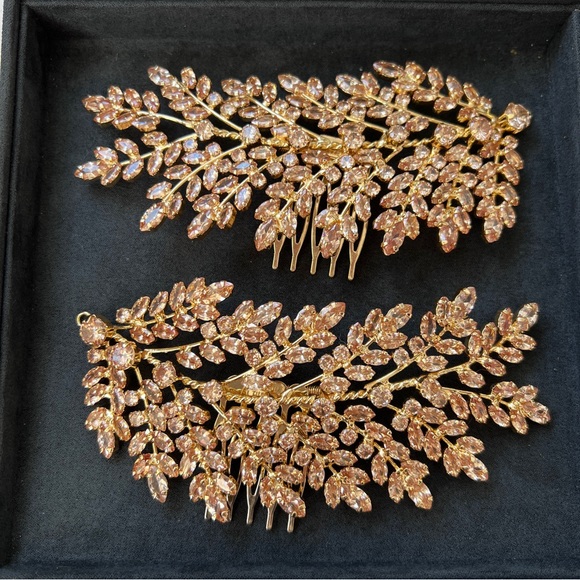 Jewelry - Gold plated Greek inspired hair pieces